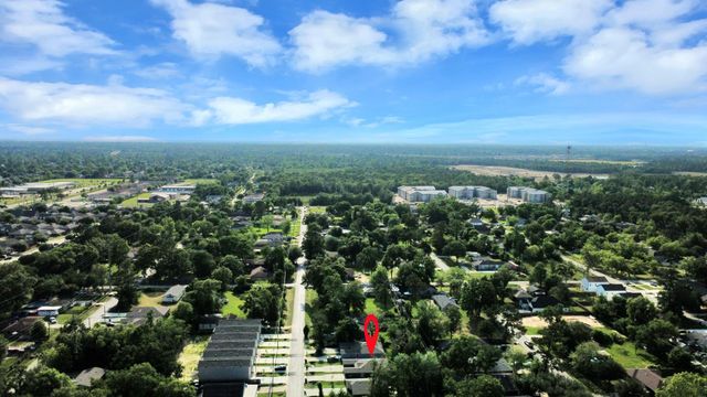 9027 Madera Road B, Houston, TX 77078