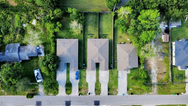 9027 Madera Road B, Houston, TX 77078