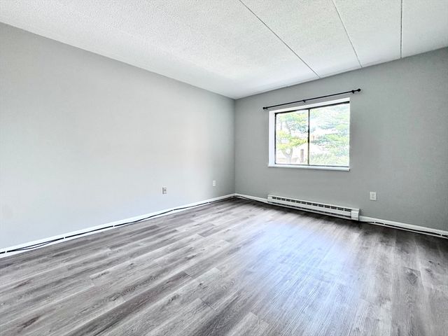 60 Pleasant St 206, Arlington, MA 02476