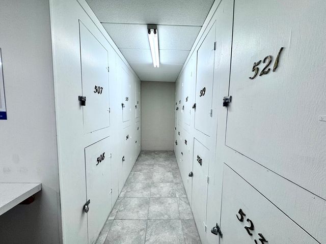 60 Pleasant St 206, Arlington, MA 02476