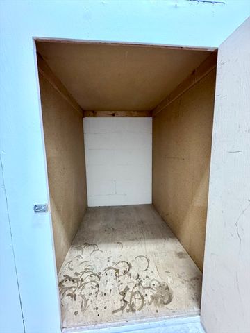 60 Pleasant St 206, Arlington, MA 02476