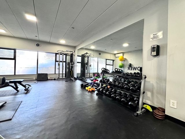 60 Pleasant St 206, Arlington, MA 02476