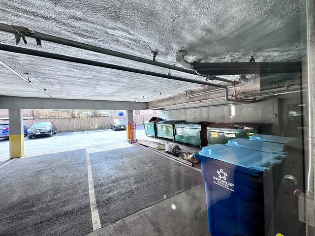 60 Pleasant St 206, Arlington, MA 02476