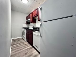 60 Pleasant St 206, Arlington, MA 02476