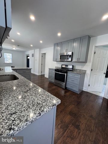 4617 HEATH ST, Capitol Heights, MD 20743