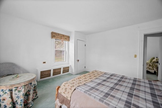 64 Whitehall Rd., Amesbury, MA 01913