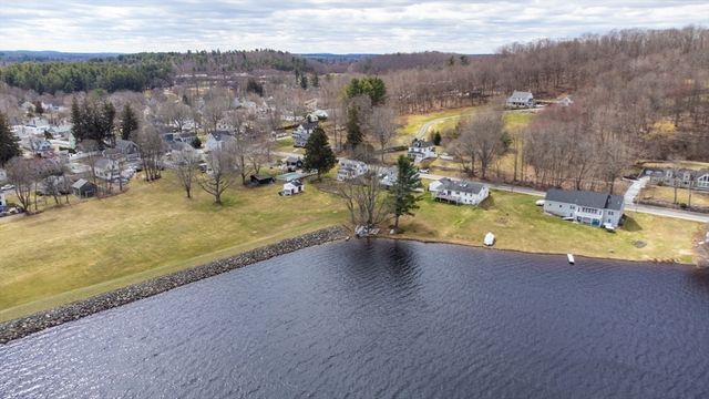 64 Whitehall Rd., Amesbury, MA 01913