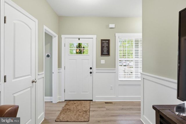 580 DEY DR, Harpers Ferry, WV 25425