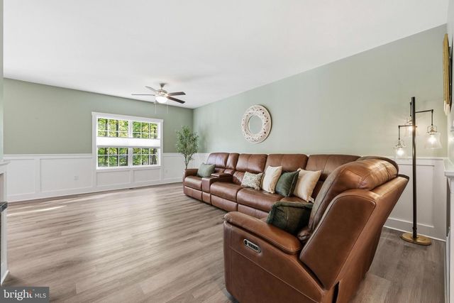 580 DEY DR, Harpers Ferry, WV 25425