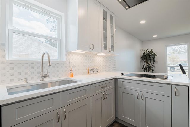8526 Hiawatha Drive, Houston, TX 77036