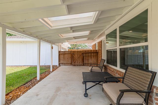 8526 Hiawatha Drive, Houston, TX 77036