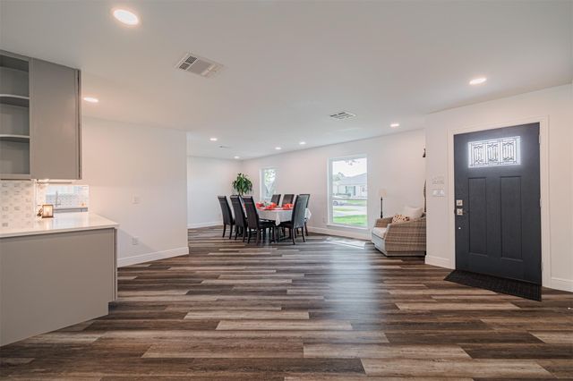 8526 Hiawatha Drive, Houston, TX 77036
