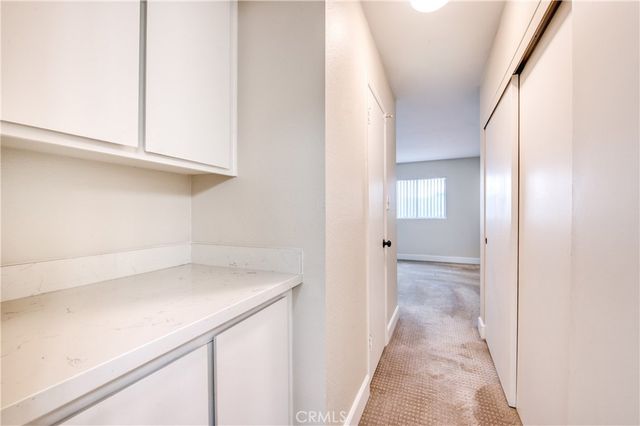 277 Pleasant Street 206, Pasadena, CA 91101