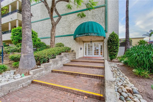 277 Pleasant Street 206, Pasadena, CA 91101