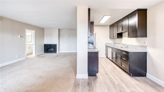 277 Pleasant Street 206, Pasadena, CA 91101