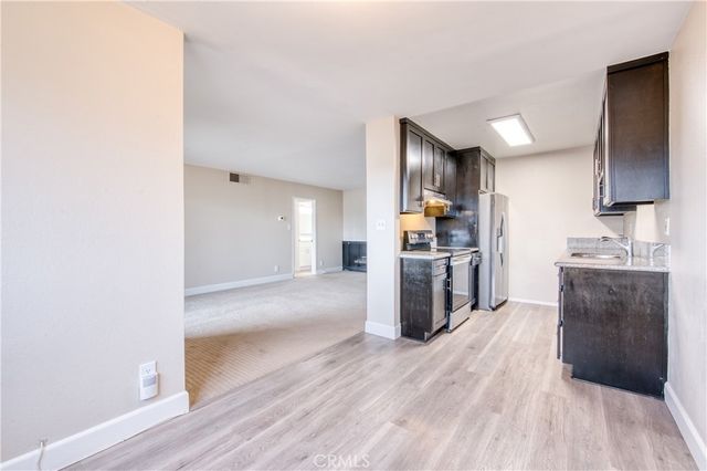 277 Pleasant Street 206, Pasadena, CA 91101