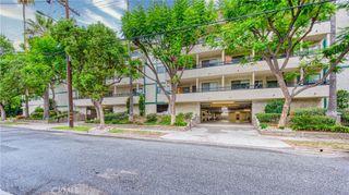 277 Pleasant Street 206, Pasadena, CA 91101