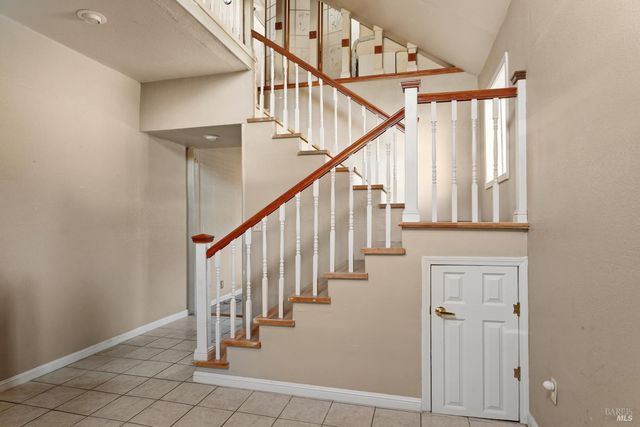 221 Ford St, Ukiah, CA 95482