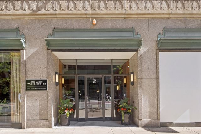 208 W Washington Street 1813, Chicago, IL 60606