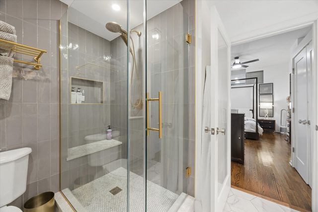 208 W Washington Street 1813, Chicago, IL 60606