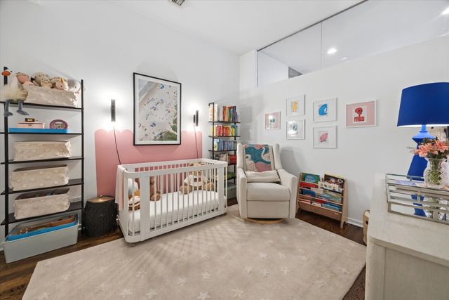 208 W Washington Street 1813, Chicago, IL 60606
