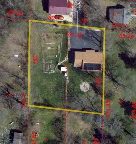 400 AUBURN LN, Columbia, MO 65203