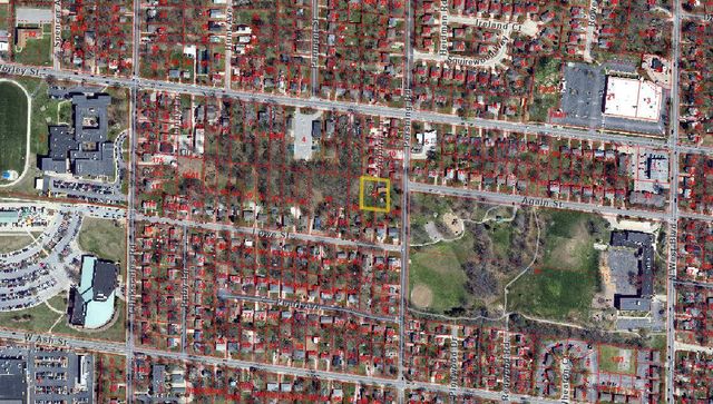 400 AUBURN LN, Columbia, MO 65203