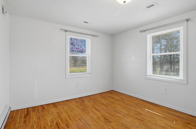 400 AUBURN LN, Columbia, MO 65203