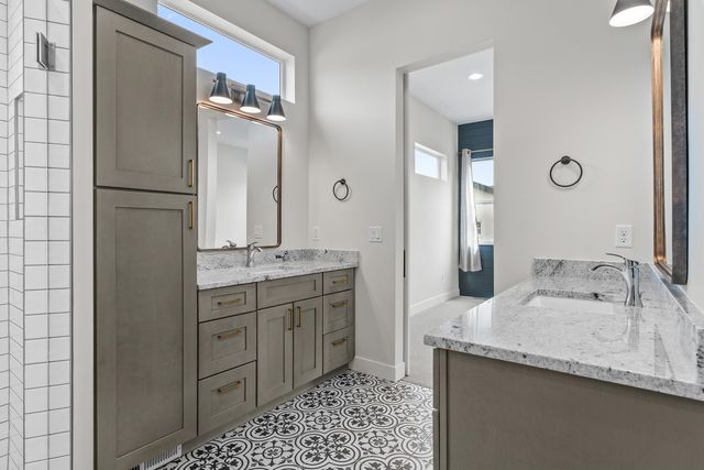 2285 Rock Valley Road, Grand Junction, CO 81507