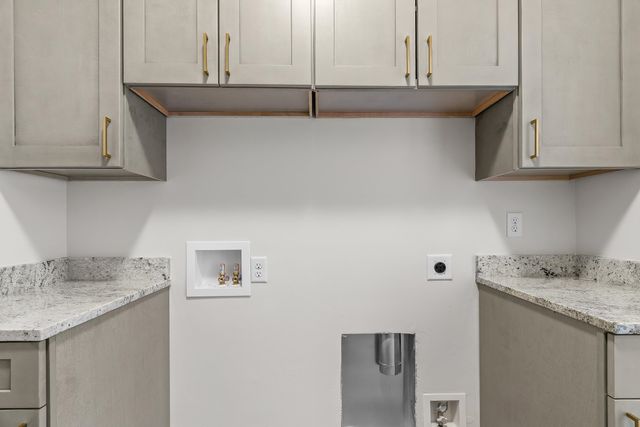 2285 Rock Valley Road, Grand Junction, CO 81507