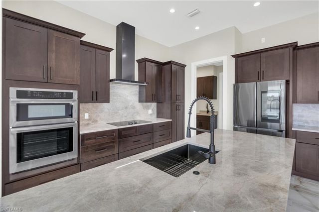 4114 NW 33rd LN, Cape Coral, FL 33993