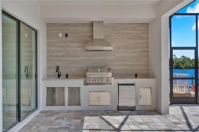 4114 NW 33rd LN, Cape Coral, FL 33993