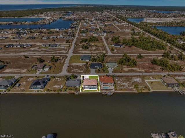 4114 NW 33rd LN, Cape Coral, FL 33993