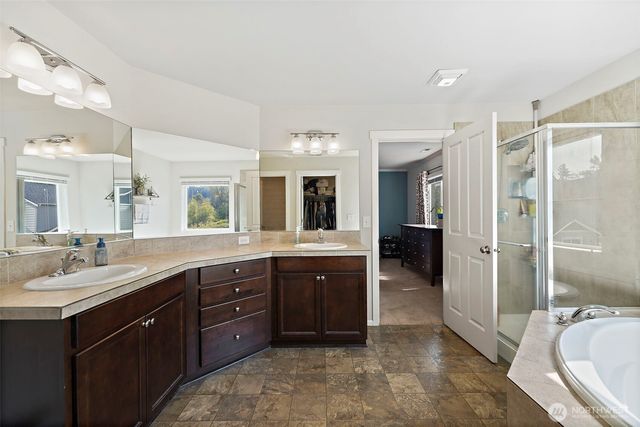 722 Williams Street NW, Orting, WA 98360