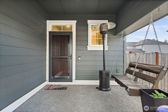 722 Williams Street NW, Orting, WA 98360