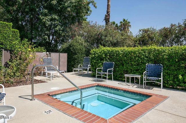 288 Palmetto Drive, Pasadena, CA 91105