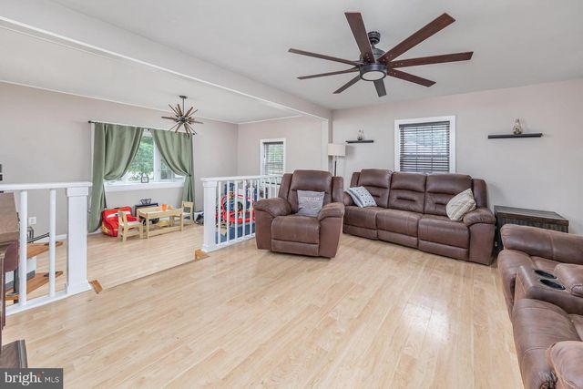 2841 PALERMO AVE, Vineland, NJ 08361