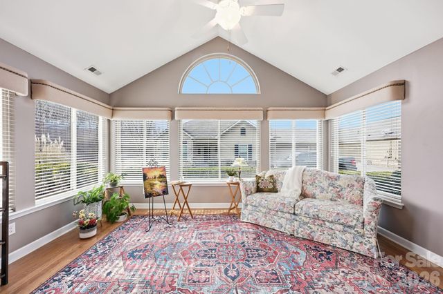 4737 Polo Gate Boulevard, Charlotte, NC 28216