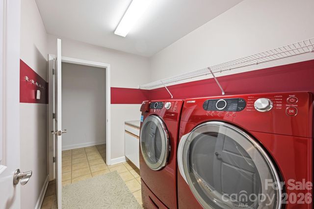 4737 Polo Gate Boulevard, Charlotte, NC 28216