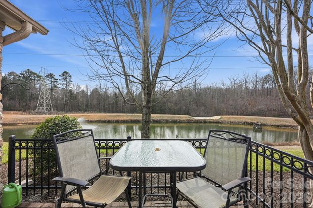 4737 Polo Gate Boulevard, Charlotte, NC 28216