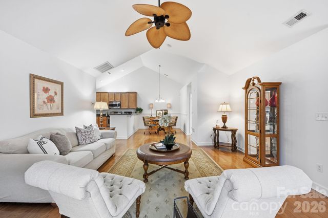 4737 Polo Gate Boulevard, Charlotte, NC 28216