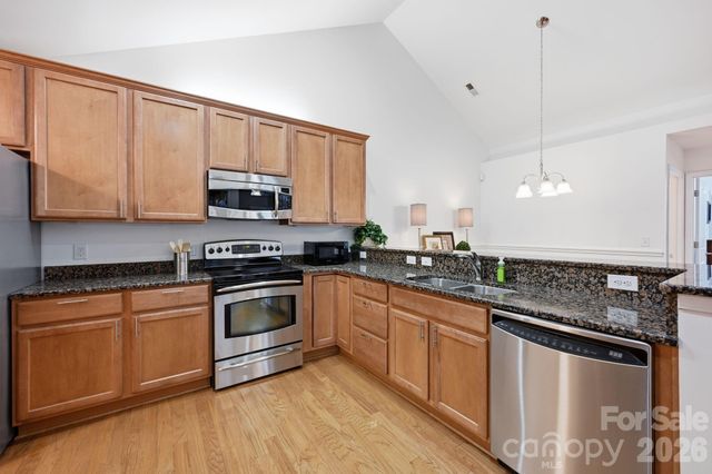 4737 Polo Gate Boulevard, Charlotte, NC 28216