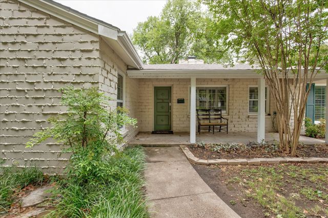 3727 W Biddison Street, Fort Worth, TX 76109