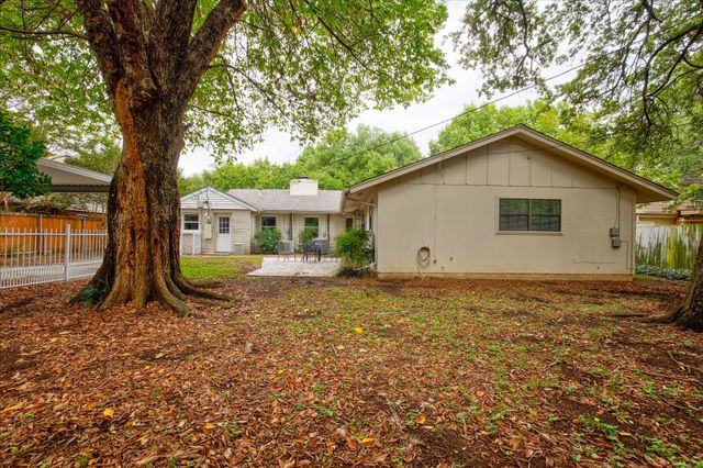 3727 W Biddison Street, Fort Worth, TX 76109