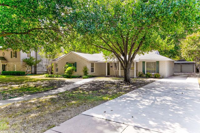 3727 W Biddison Street, Fort Worth, TX 76109