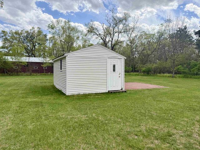 W13071 W BIGHORN AVENUE, Hancock, WI 54943