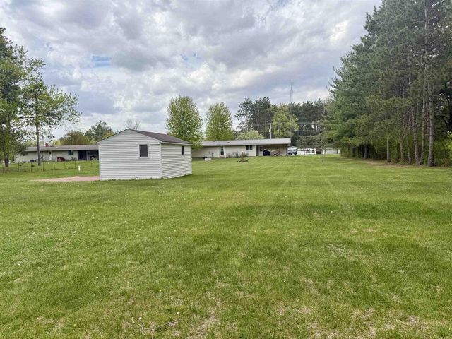 W13071 W BIGHORN AVENUE, Hancock, WI 54943