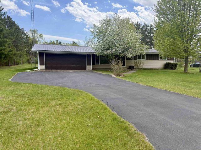 W13071 W BIGHORN AVENUE, Hancock, WI 54943