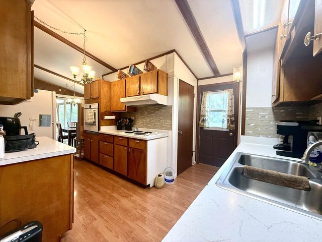 W13071 W BIGHORN AVENUE, Hancock, WI 54943