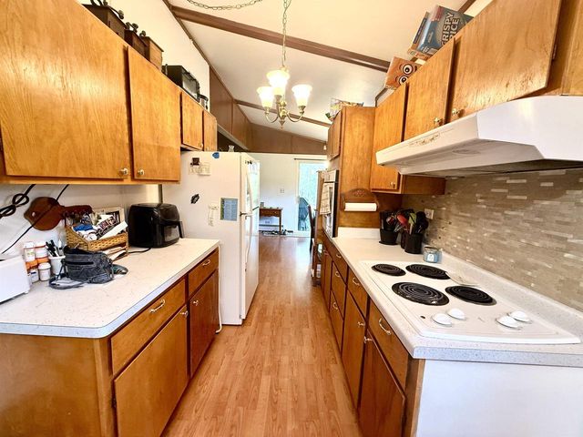 W13071 W BIGHORN AVENUE, Hancock, WI 54943